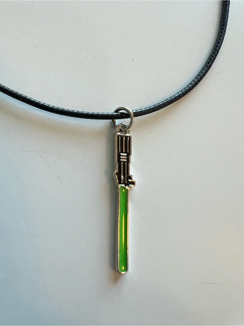 Star Wars Green Lightsaber Pendant Necklace – Black Cord